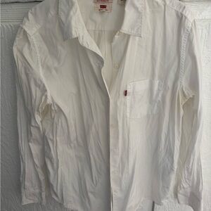 Levi's Women’s  Classic White Button-Down Shirt